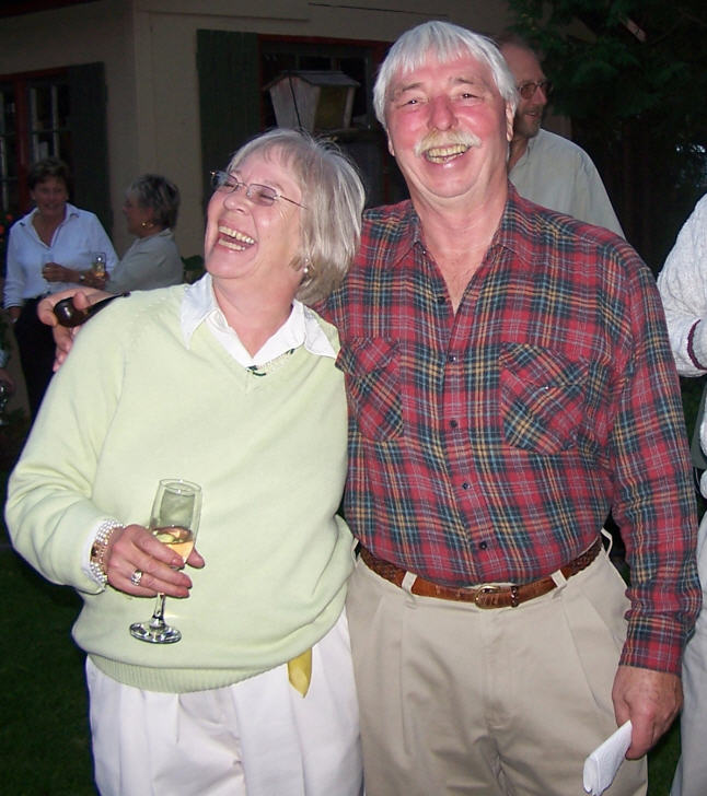 Couple married by Keith Langille in Ottawa. Copyright 2006. All rights reserved by Lynne Langille and Keith Langille.