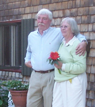 Couple married by Keith Langille in Ottawa. Copyright 2006. All rights reserved by Lynne Langille and Keith Langille.