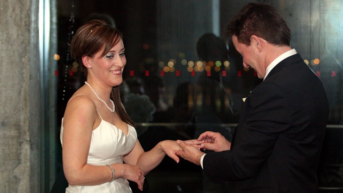 Couple married by Lynne Langille in Ottawa. Copyright 2008. All rights reserved by Lynne Langille and Keith Langille.