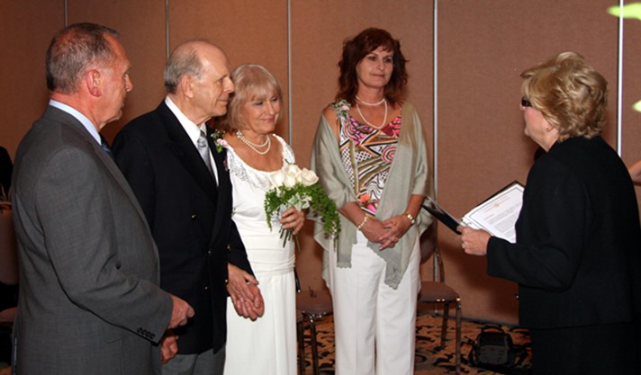 Couple married by Lynne Langille in Ottawa. Copyright 2009. All rights reserved by Lynne Langille and Keith Langille.